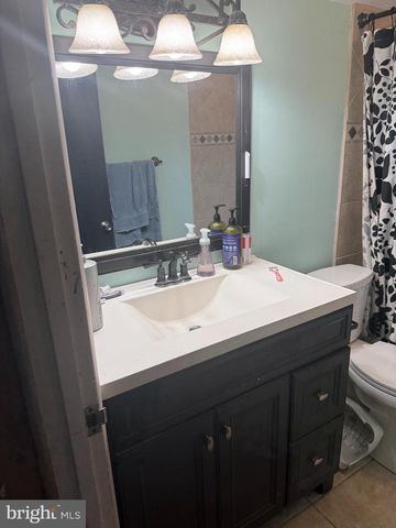 2513 PARK ST, Reading, PA 19606