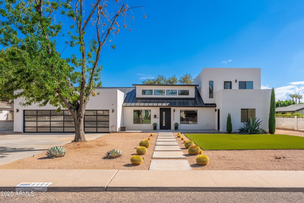 4421 E EARLL Drive, Phoenix, AZ 85018