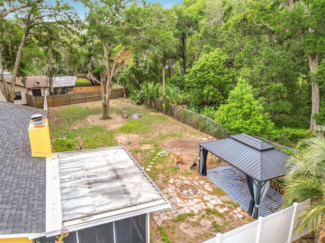13530 BERKSHIRE COURT, Grand Island, FL 32735