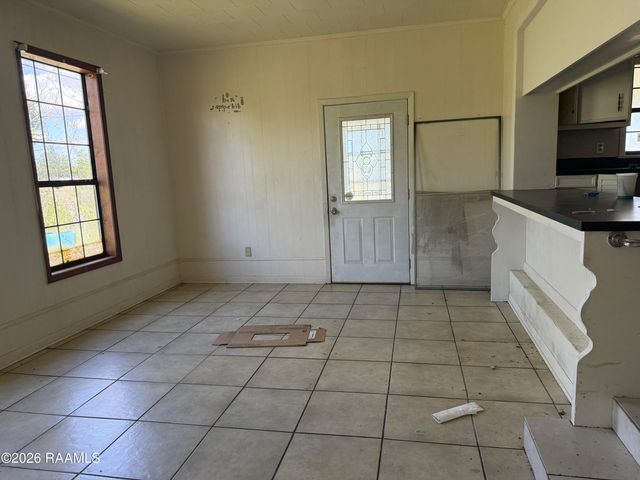 8204 Weeks Island Road, New Iberia, LA 70560