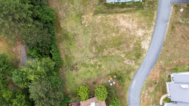 113 Waterford Lane, Springfield, VT 05150