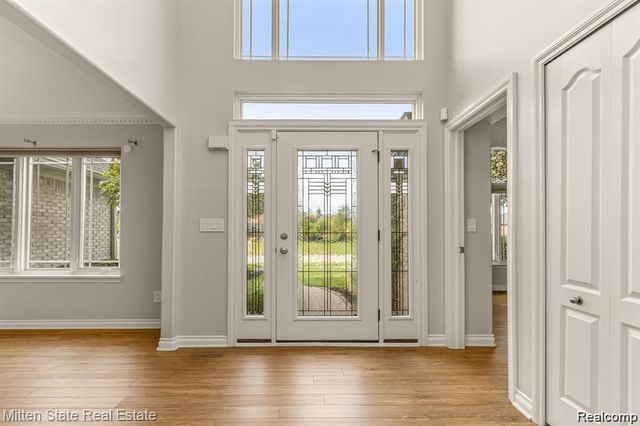 21254 Clayton Drive, Macomb, MI 48044