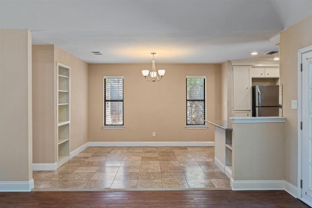 4906 Tannehill LN, Austin, TX 78723