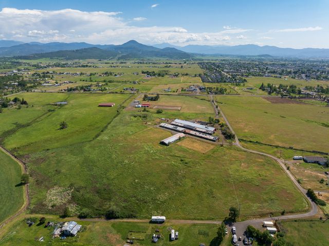 0 E Dutton East Road, Eagle Point, OR 97524
