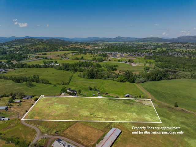 0 E Dutton East Road, Eagle Point, OR 97524