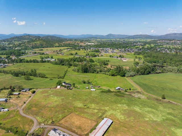 0 E Dutton East Road, Eagle Point, OR 97524