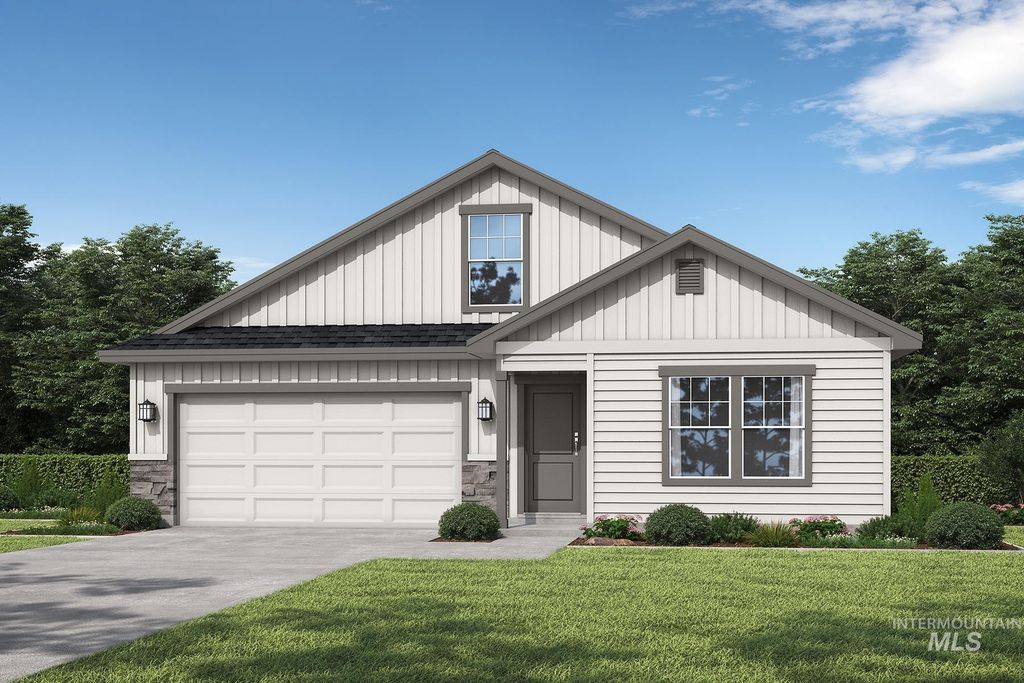 1590 SW Silverstone Ave, Mountain Home, ID 83647