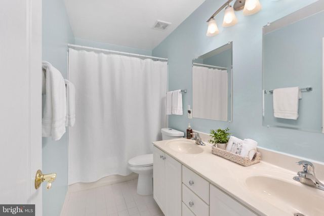 17 BRANNIGAN DR, Stafford, VA 22554