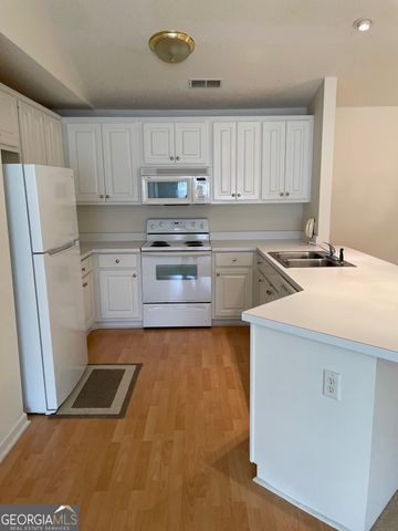 1015 Holly Drive 804, Gainesville, GA 30501