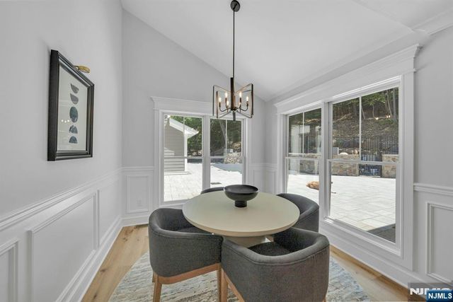 976 Scioto Drive, Franklin Lakes, NJ 07417