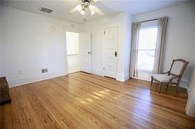 16210 E 203rd Street, Peculiar, MO 64078