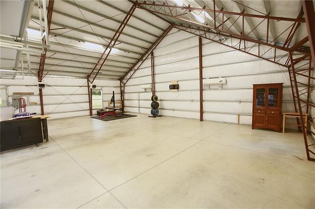 16210 E 203rd Street, Peculiar, MO 64078
