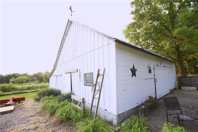 16210 E 203rd Street, Peculiar, MO 64078