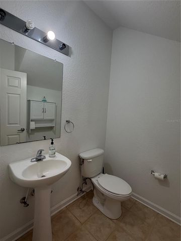8104 BALLY MONEY ROAD, Tampa, FL 33610