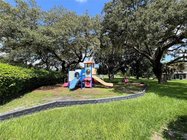8104 BALLY MONEY ROAD, Tampa, FL 33610