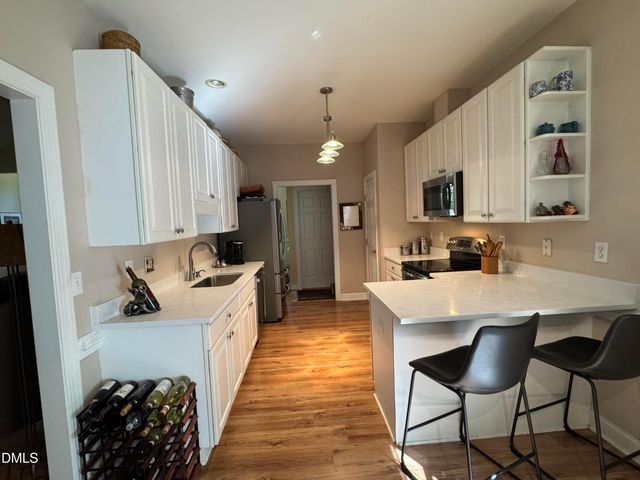 6600 Glen Forrest Drive, Chapel Hill, NC 27517