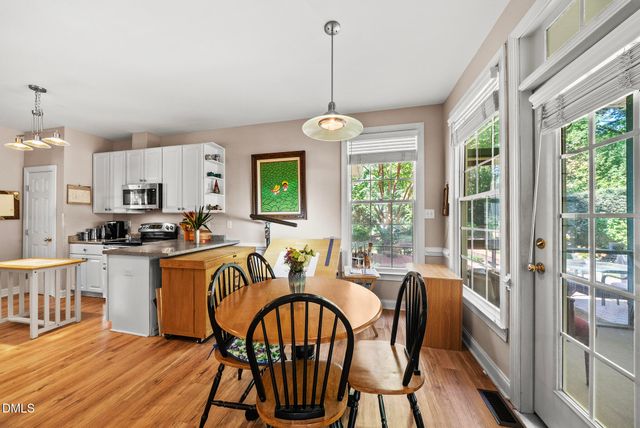 6600 Glen Forrest Drive, Chapel Hill, NC 27517