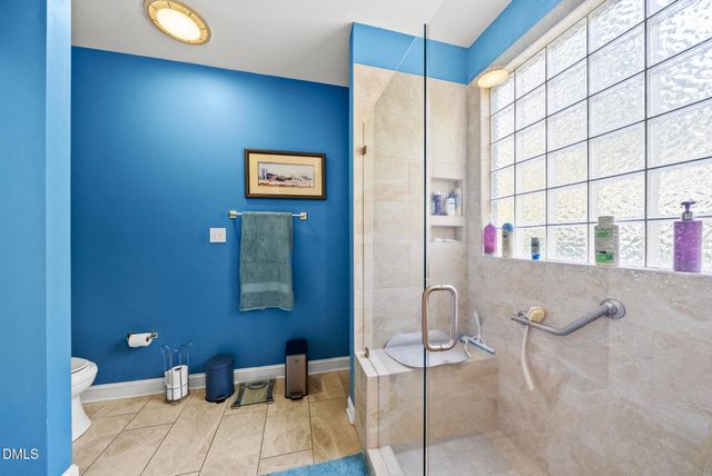 6600 Glen Forrest Drive, Chapel Hill, NC 27517