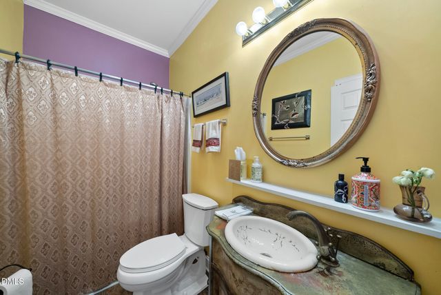 6600 Glen Forrest Drive, Chapel Hill, NC 27517