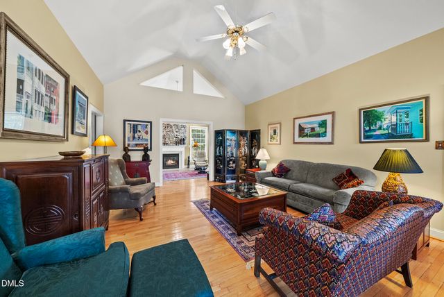 6600 Glen Forrest Drive, Chapel Hill, NC 27517