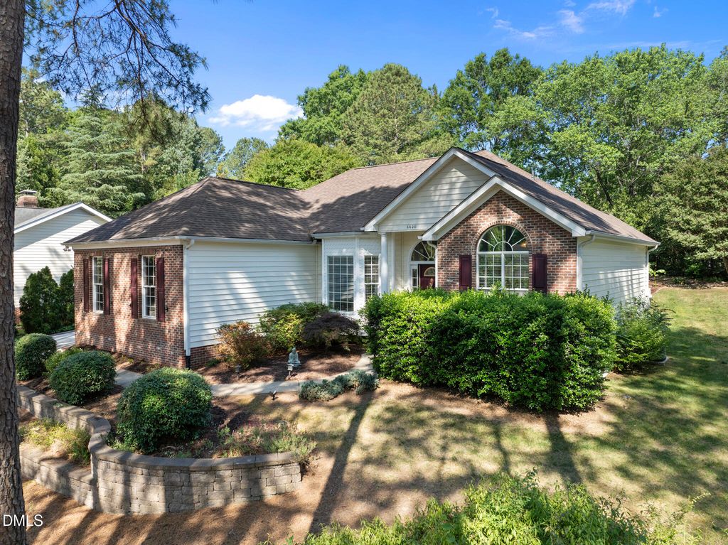 6600 Glen Forrest Drive, Chapel Hill, NC 27517