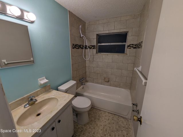 759 Lunar Lake Circle, Cocoa, FL 32926