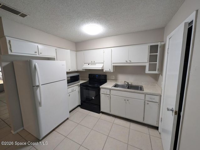 759 Lunar Lake Circle, Cocoa, FL 32926