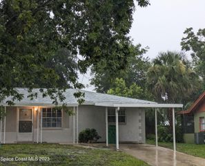 759 Lunar Lake Circle, Cocoa, FL 32926