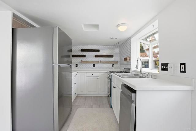 170 Diana Street, Encinitas, CA 92024