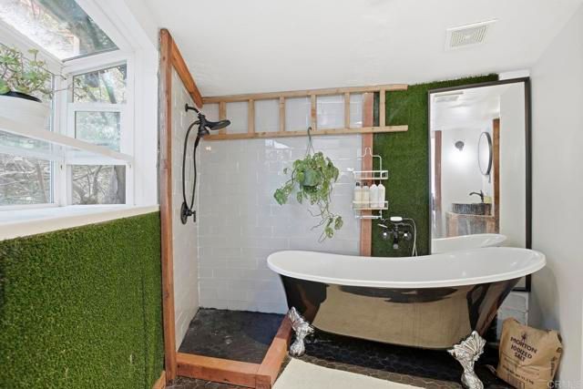 170 Diana Street, Encinitas, CA 92024