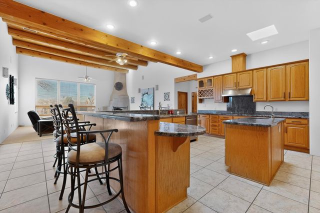 9705 Coneflower Drive NW, Albuquerque, NM 87114