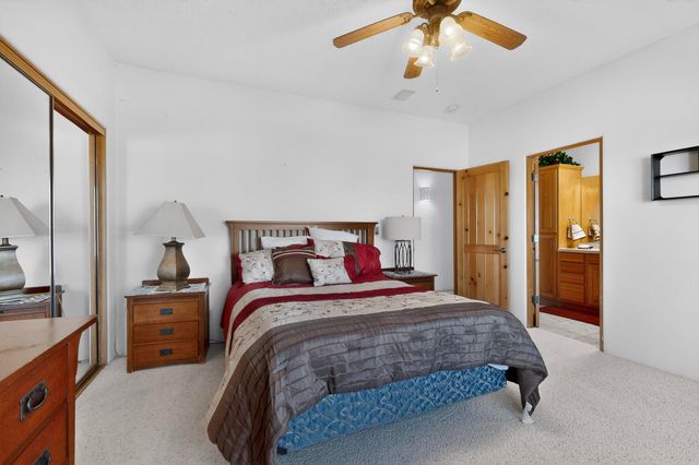 9705 Coneflower Drive NW, Albuquerque, NM 87114