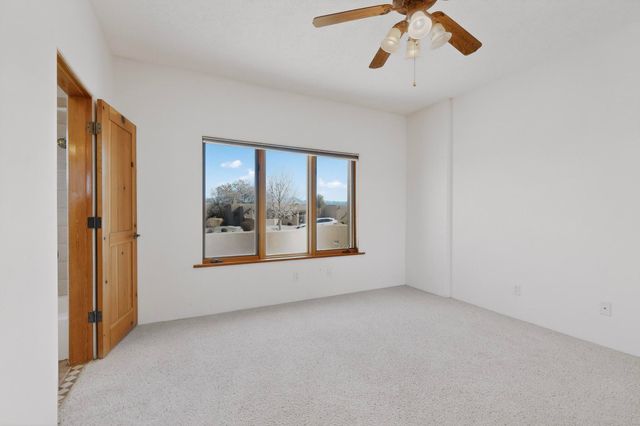 9705 Coneflower Drive NW, Albuquerque, NM 87114