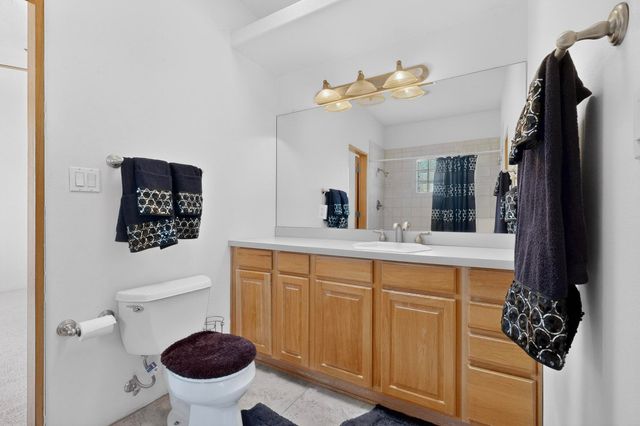 9705 Coneflower Drive NW, Albuquerque, NM 87114