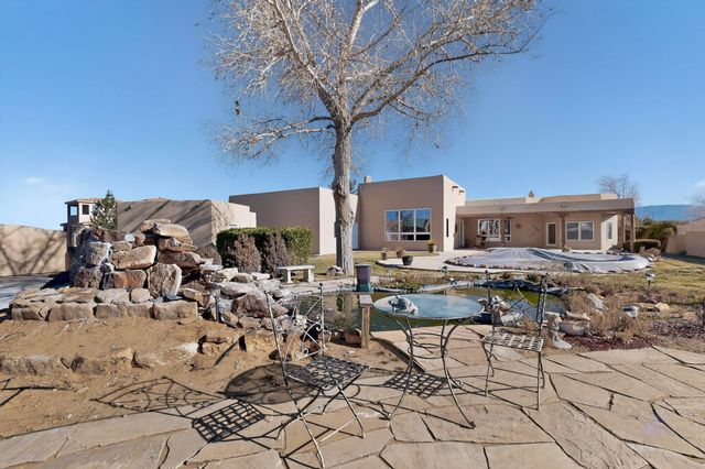 9705 Coneflower Drive NW, Albuquerque, NM 87114