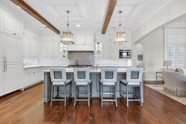 7032 Oakmont Terrace, Fort Worth, TX 76132