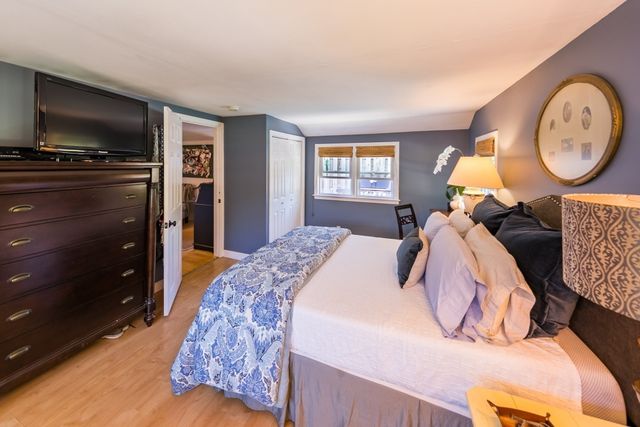 13 Lincoln St, Wareham, MA 02571