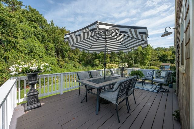 13 Lincoln St, Wareham, MA 02571