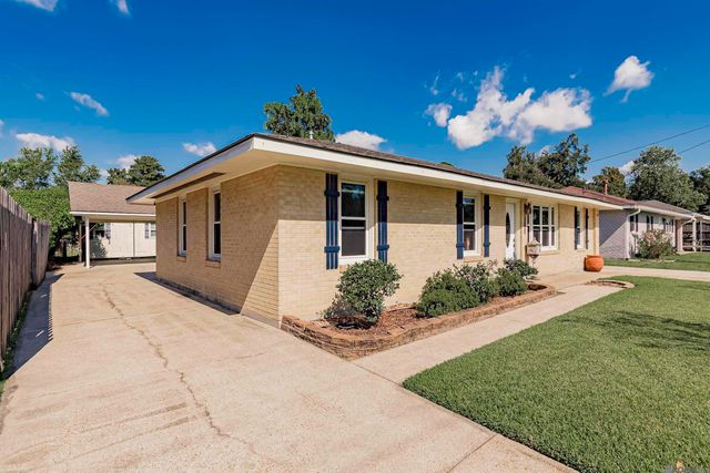 58942 Postell Ave, Plaquemine, LA 70764