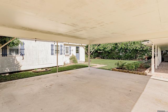 58942 Postell Ave, Plaquemine, LA 70764