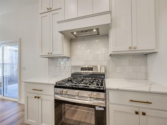 16225 Whistle Creek Boulevard, Edmond, OK 73013
