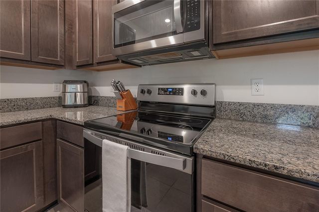 9031 WATER CHESTNUT DRIVE, Temple Terrace, FL 33637