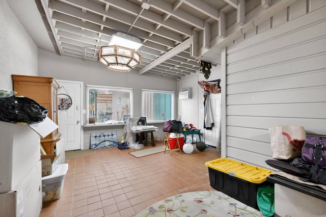 10401 Aspen Avenue NE, Albuquerque, NM 87112