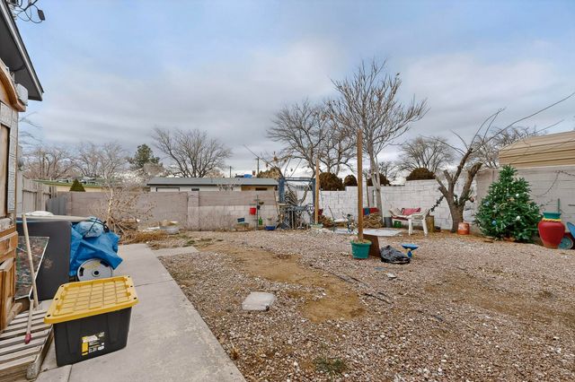 10401 Aspen Avenue NE, Albuquerque, NM 87112