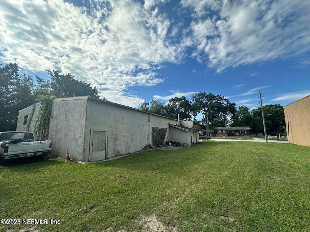 2212 W 10TH Street, Jacksonville, FL 32209