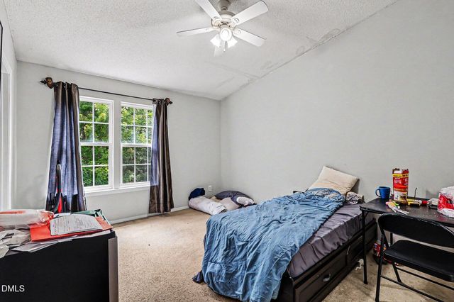 6428 Saybrooke Drive, Raleigh, NC 27604