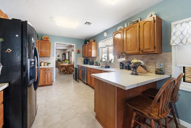 118 N Massachusetts, Winfield, KS 67156