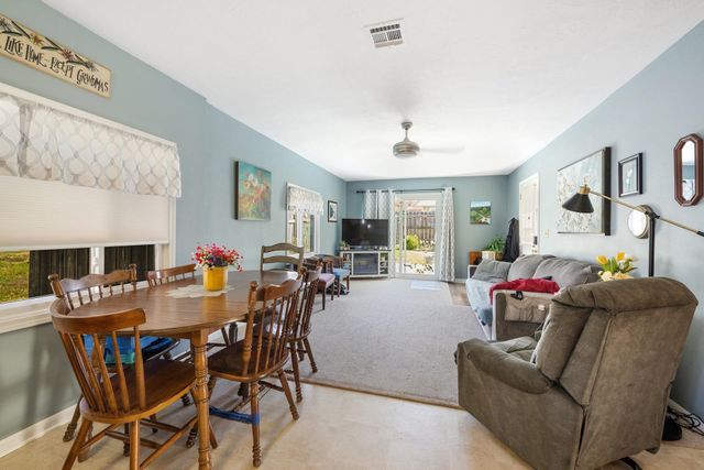 118 N Massachusetts, Winfield, KS 67156