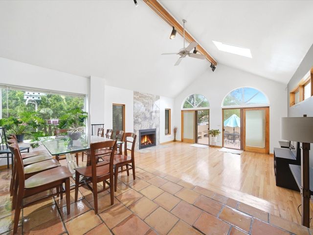 5919 N Bernard Street, Chicago, IL 60659