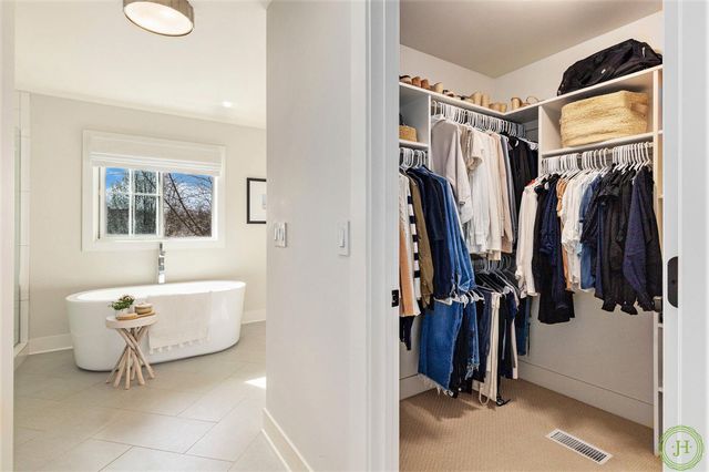 2377 Lake Birch Court Ne, Grand Rapids Twp, MI 49525